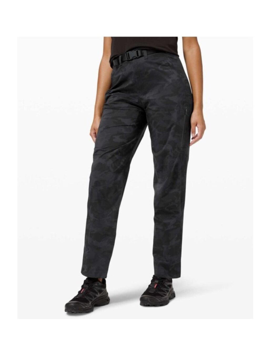 Lululemon Break a Trail Pant / Size 10 / Incognito Camo Multi Grey Waterproof